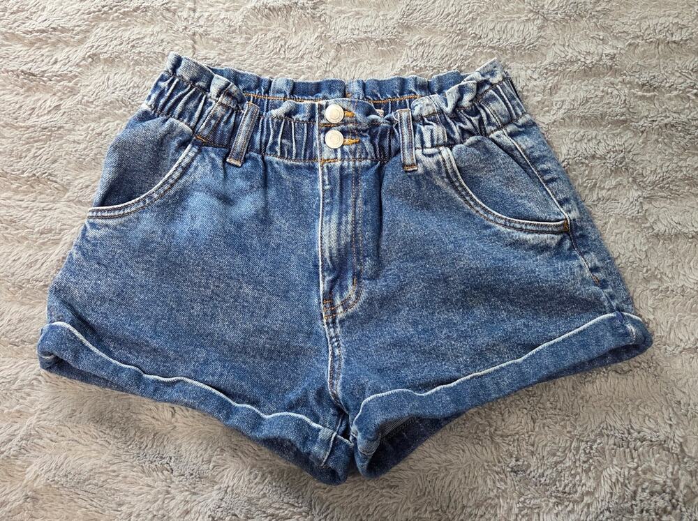 SO High Rise Mom Jean Shorts Cuffed Hem Cinched Paperbag Waist Size 7/28W